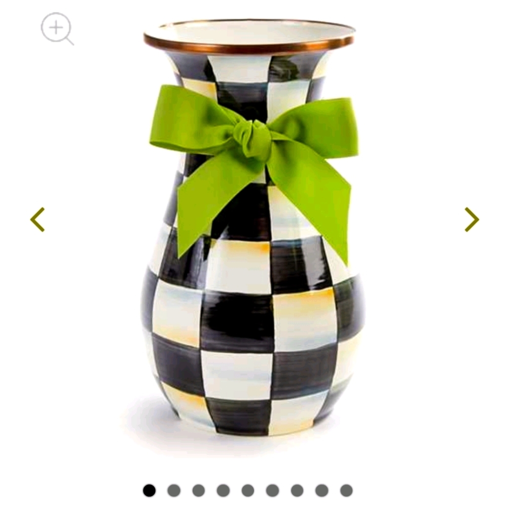 Mackenzie-childs 10" vase